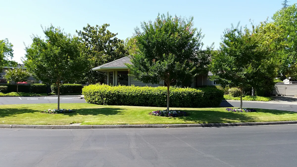 Building Photo - 81 Valley Club Cir