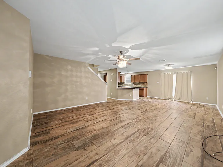 9203 Sage Valley Dr — Photo 8