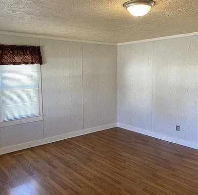 2 bed, 1.0 bath, 1068 sqft, $800 — Photo 3