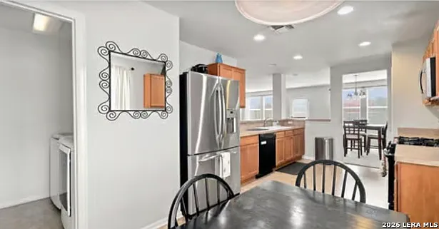 2614 Amethyst Dr — Photo 10