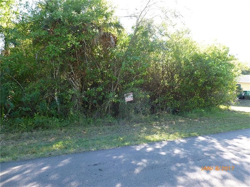 1st image of 22471 Blanchard Ave