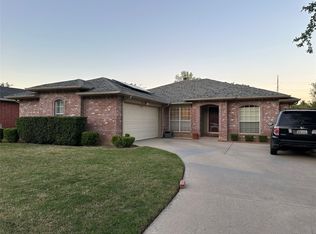 1937 Hobart Ln, Lewisville, TX 75067