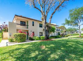 8436 Cypress Ln