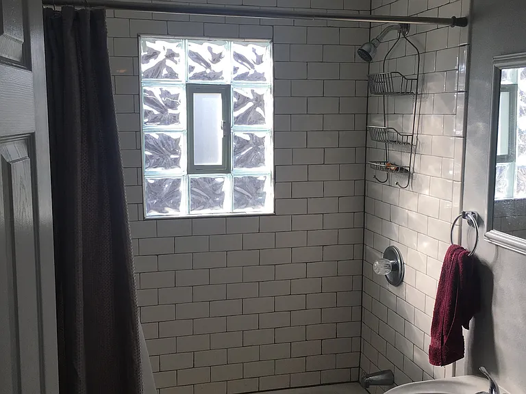 205 N Mill St #4 — Photo 6