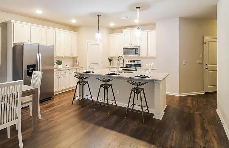 1227 Spring Marsh Ct NE — Photo 1