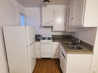 26 Westminster Ave APT 11, Venice, CA 90291