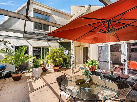 5th image of 1100 SE Mitchell Avenue #801