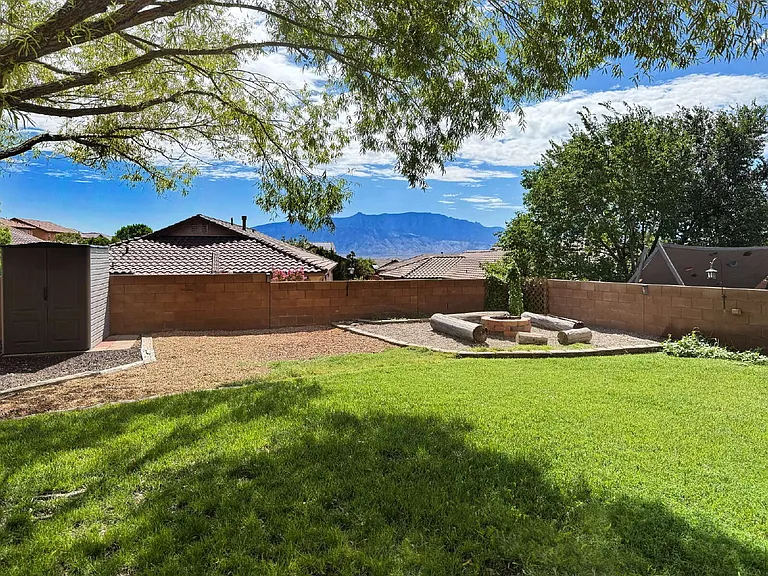 426 Paseo Roja Pl NE — Photo 26