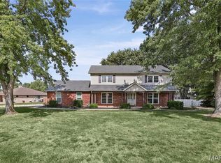 300 Saint Sabre Dr, Swansea, IL 62226