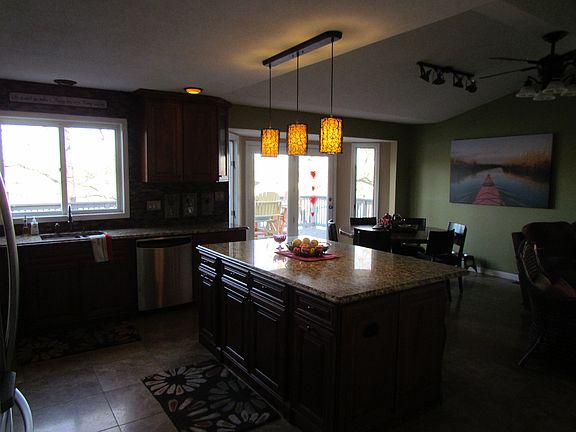 Kitchen/Breakfast/Hearth