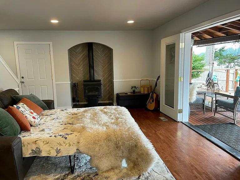1151 E Trails End Dr — Photo 33