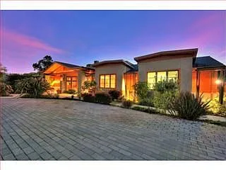 20 Rockridge Rd photo 1