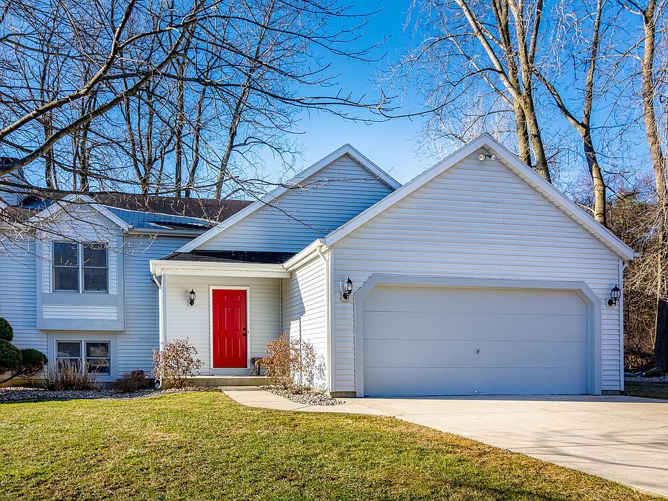 1st image of 1322 Lykins Ln