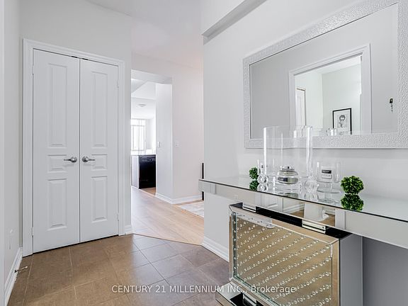 4th image of 225 Webb Dr #2505