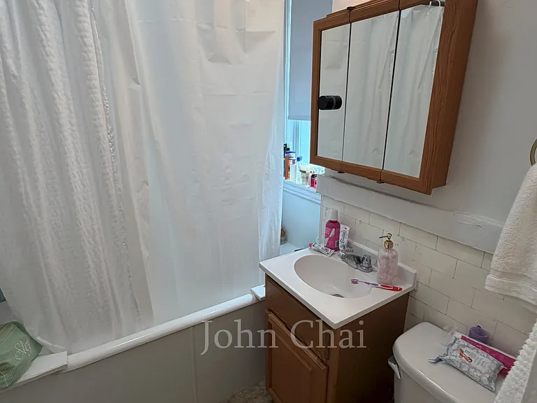 9 Egremont Rd #3 — Photo 20