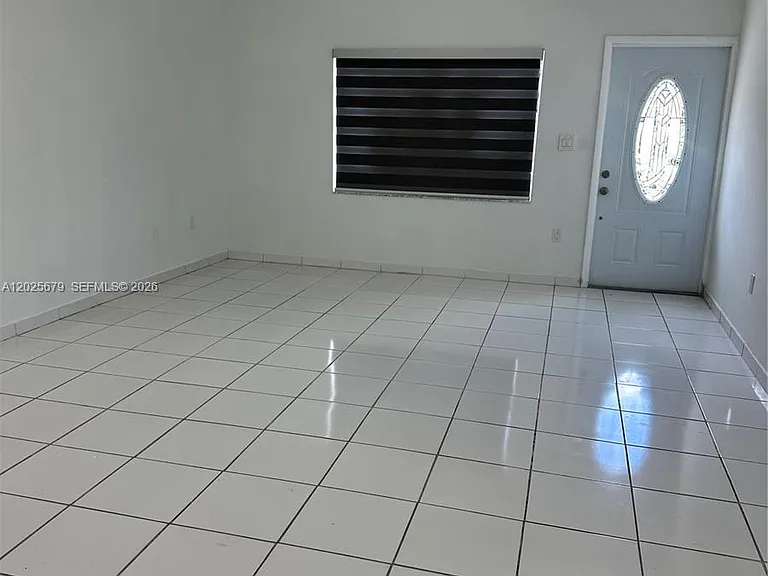 20301 NW 34th Ave — Photo 2