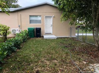 11851 SW 200th St #1, Miami, FL 33177