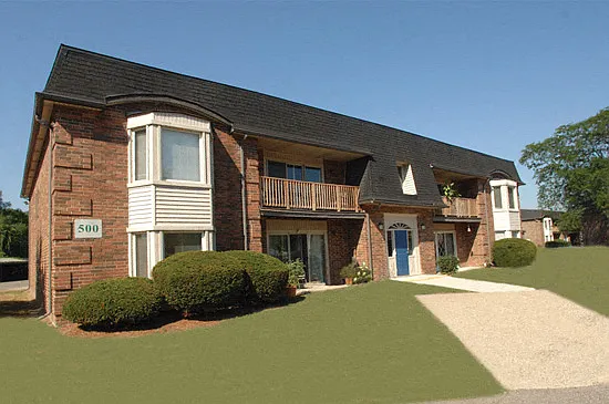1 & 2 bedroom apartments in Ypsi with lots of storage, lots of space, lots of unexpected features.
