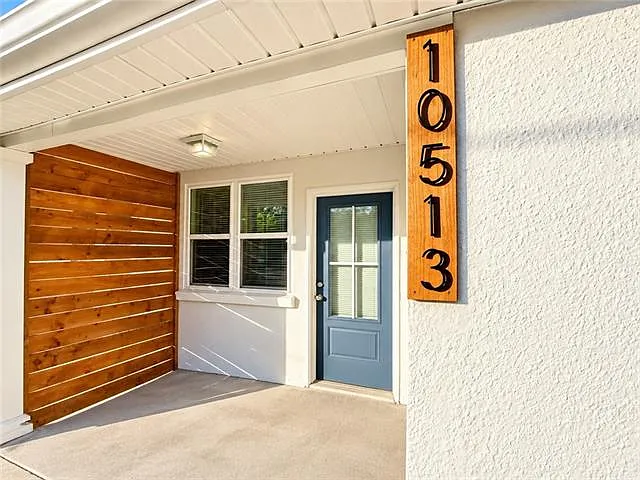 2 bed, 1.0 bath, 786 sqft, $1,375 — Photo 2