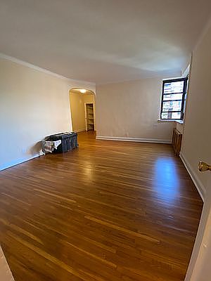 3rd image of 69-39 Yellowstone Blvd #32