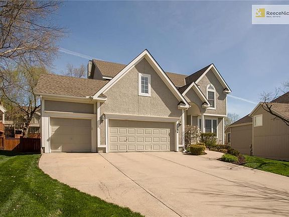 2nd image of 7706 W 144th Ter