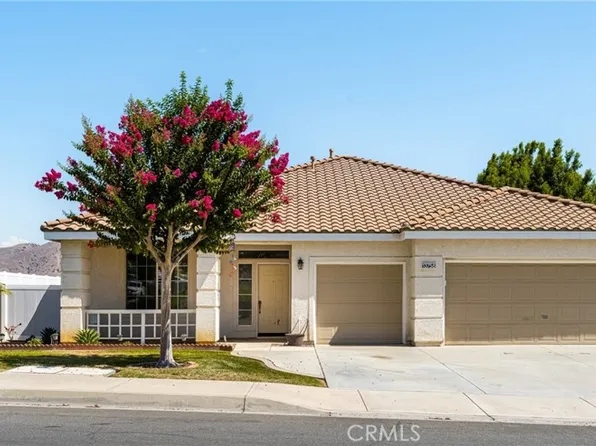 13758 Palomino Creek Dr, Corona, CA 92883