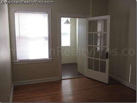 5th image of 6208 N Fairfield Ave APT 3