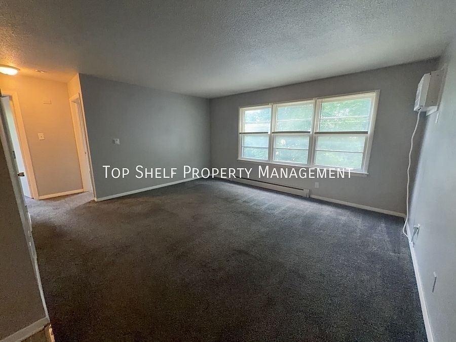 1st image of 3119 Grand Ave #4