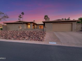 9422 N Arroya Vista Dr E, Phoenix, AZ 85028