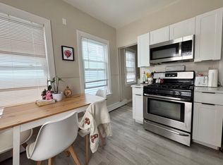 202 Saratoga St #3, Boston, MA 02128