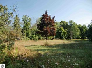 4020 S Lake Shore Dr, Cedar, MI 49621