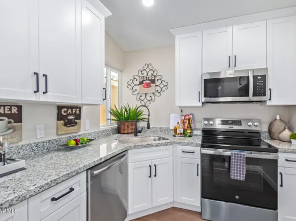 11303 W LAWRENCE Lane, Peoria, AZ 85345