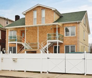 4212 Highland Ave, Brooklyn, NY, 11224