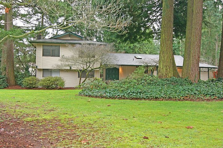 1st image of 5214 134th Pl NE