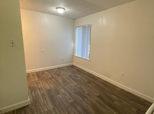2219 P St #B, Sacramento, CA 95816