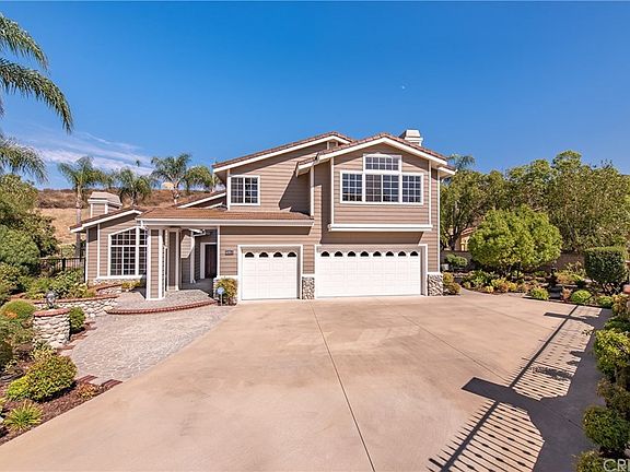 4th image of 267 Goldenwood Cir