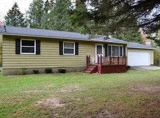 9193 N Saint Helen Rd, Saint Helen, MI 48656