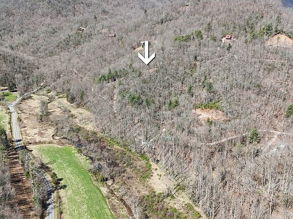 5th image of 299 Laurel Falls Rd