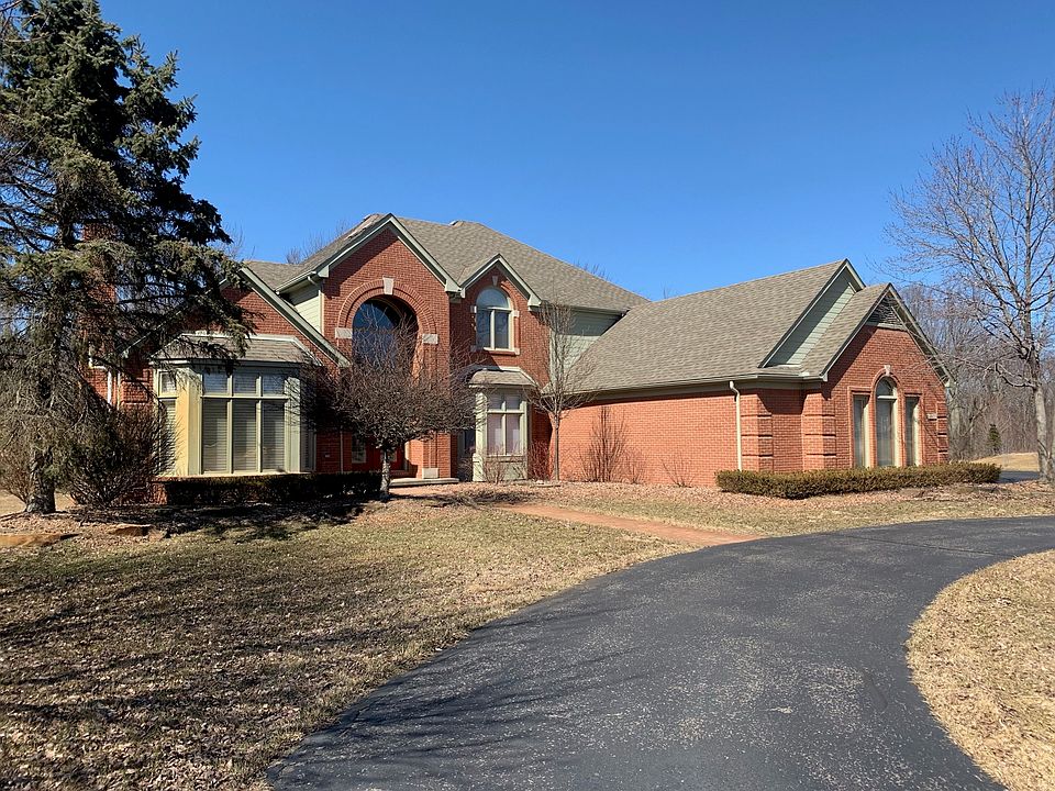 1st image of 4621 Old Oak Ct