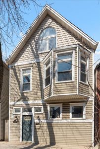 2156 W Belle Plaine Ave, Chicago, IL, 60618