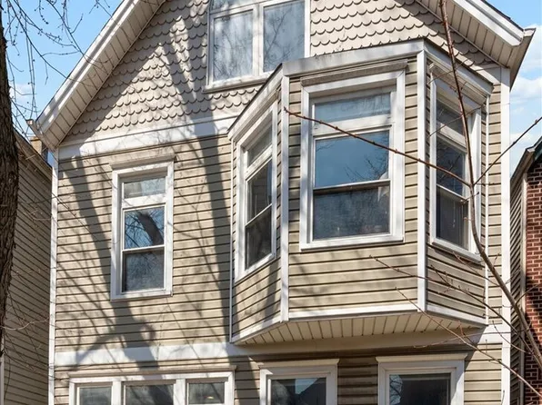 2156 W Belle Plaine Ave, Chicago, IL 60618