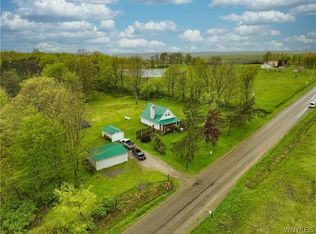 6535 S Center Rd, Franklinville, NY 14727