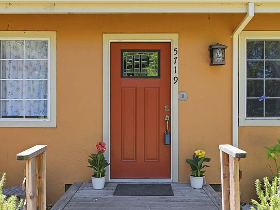 4th image of 5719 Gilmore Avenue