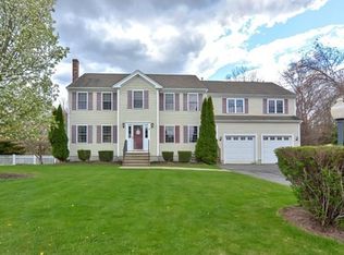 6 Appaloosa Way, Taunton, MA 02780