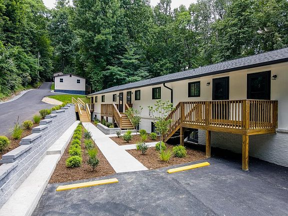 2nd image of 526 Stadium Dr