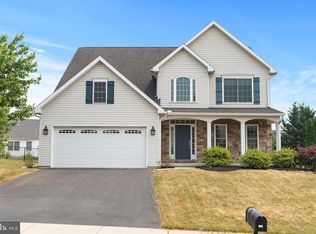 220 Stone Harvest Way, Palmyra, PA 17078