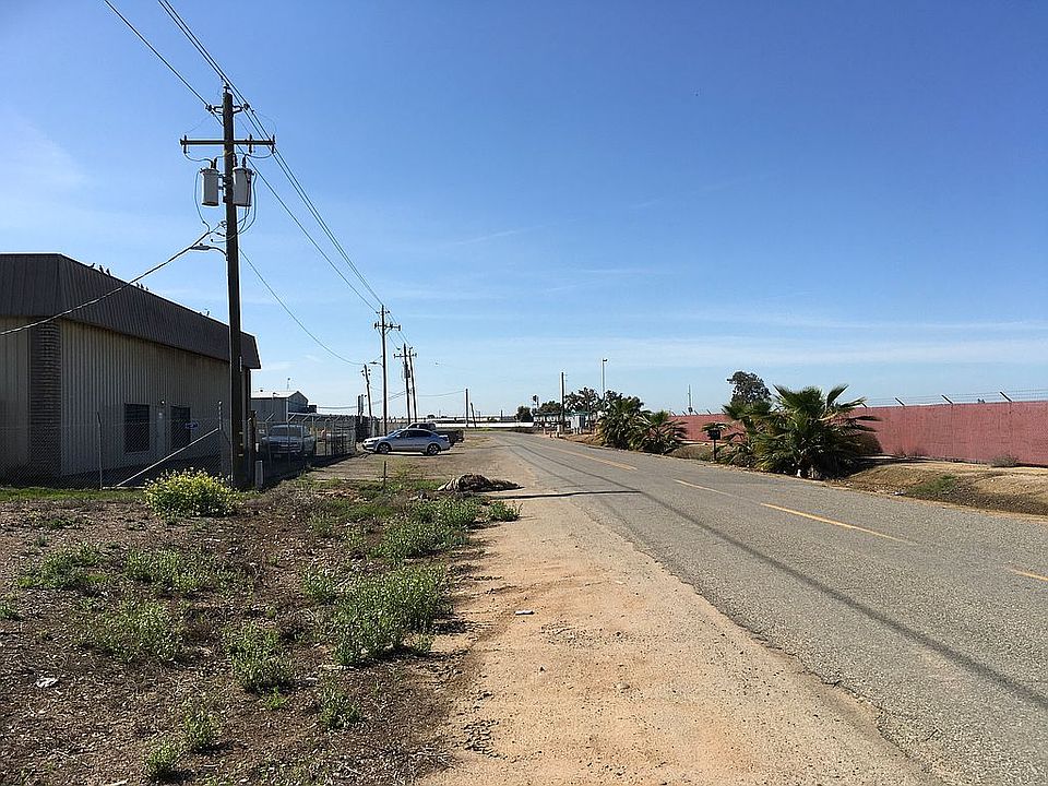 2nd image of 17621 Road 24