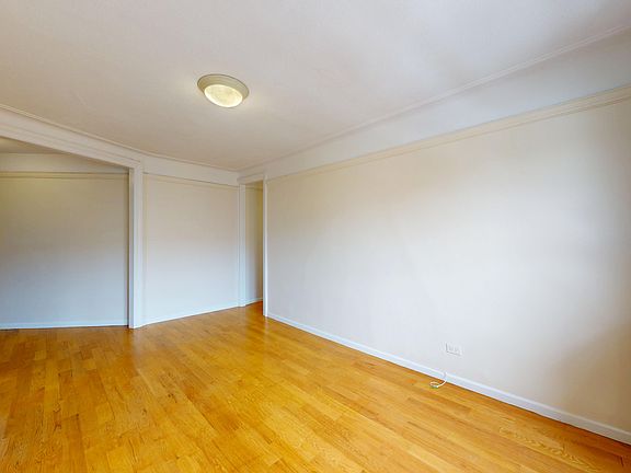 2nd image of 656 W 204th St APT 56