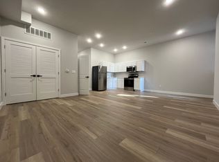 1825 W Diamond St #2R, Philadelphia, PA 19121
