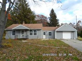 2733 S River Rd, Saginaw, MI 48609